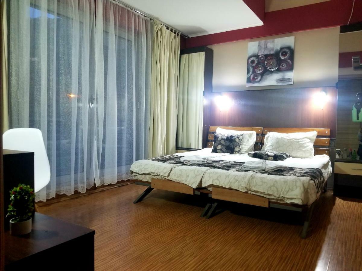 Vila Ineks Ohrid Hotel Esterno foto