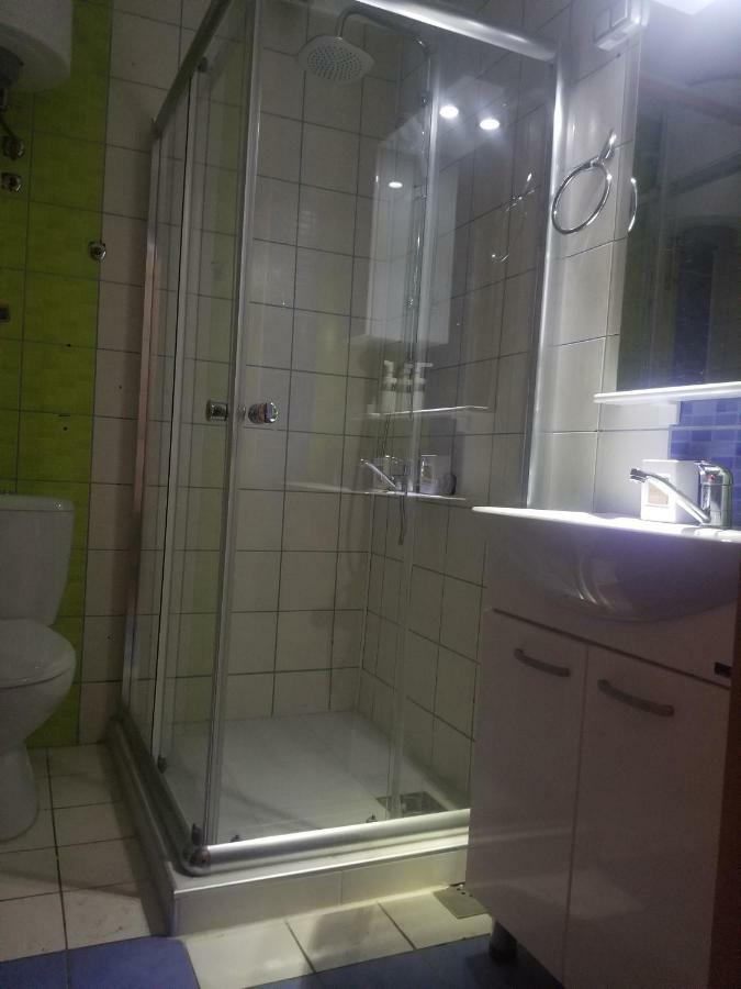 Vila Ineks Ohrid Hotel Esterno foto